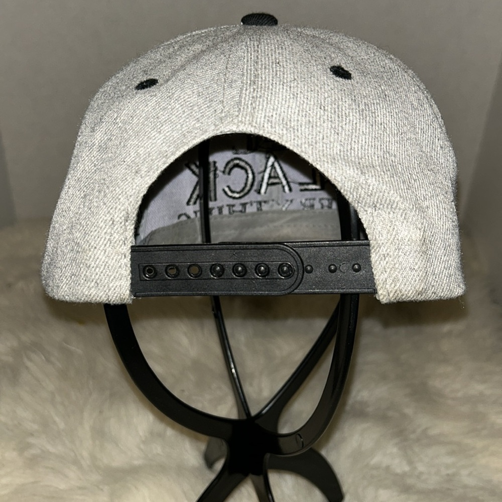 Headlines All Black Everything Snap-Back Black Gr… - image 6